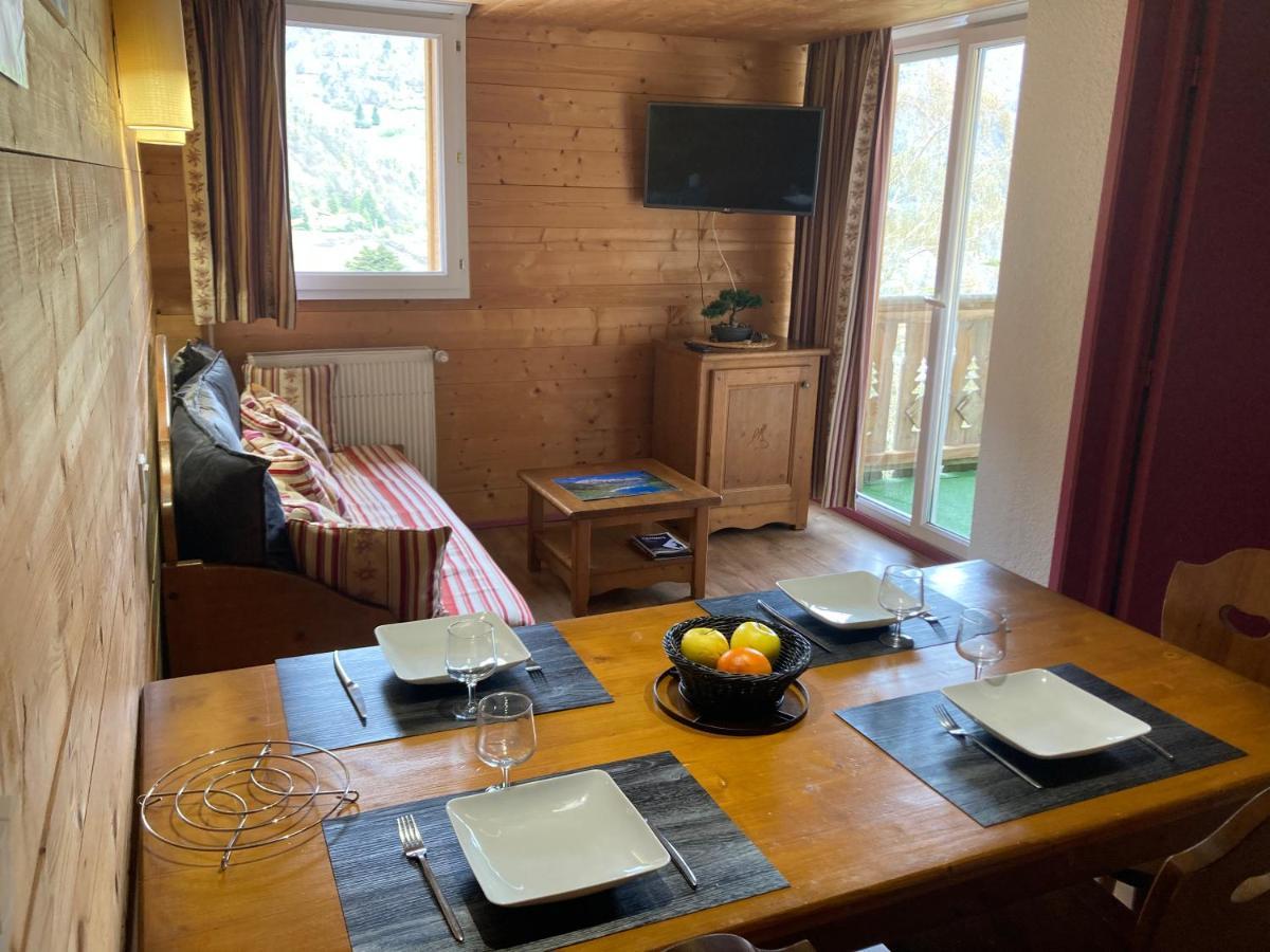 Appartement 4/6 Pers 38M2, Vue Montagne, Piscine Chauffee, 500M Centre Ville Cauterets Exterior photo